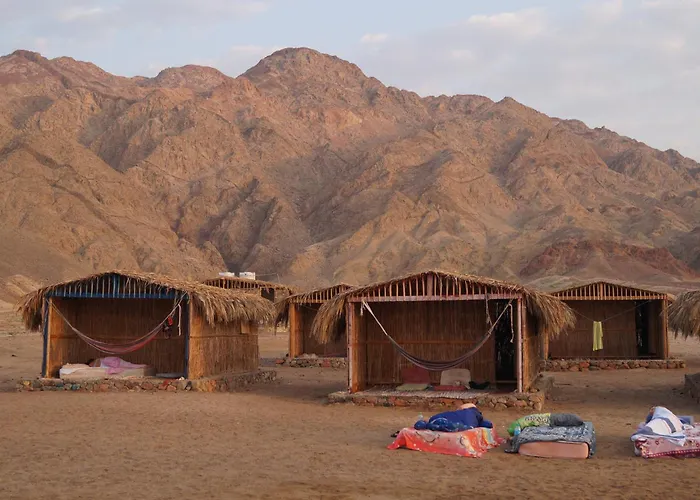 Wasla Camp - Abu Galoum Деревянный коттедж Дахаб